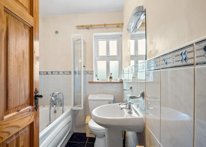 Feriehus Lough Mask Fishing